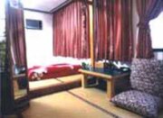 名人旅館