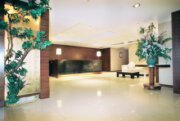 全家旅店