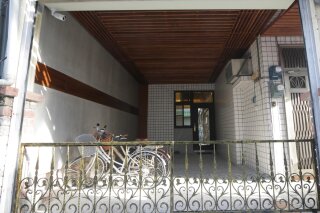 C門口
