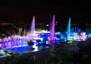 水舞燈光秀暨夜景