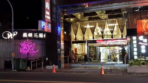 大門口