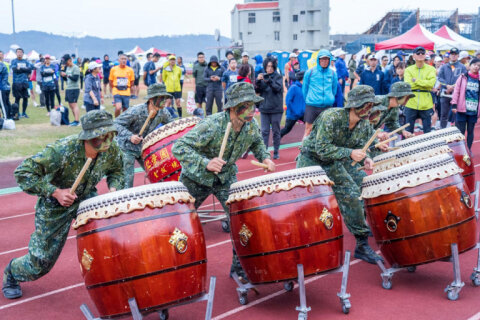 擊鼓表演