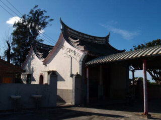 口湖下寮萬善同歸塚