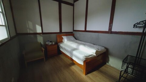 拾時漫丘民宿