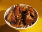 牛媽媽焢肉飯